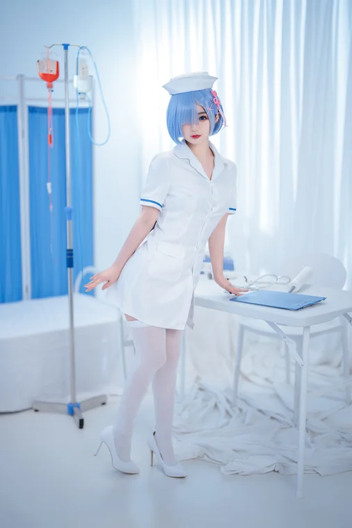[Coser] Chinese 桜井宁宁 - 雷姆护士 preview 3