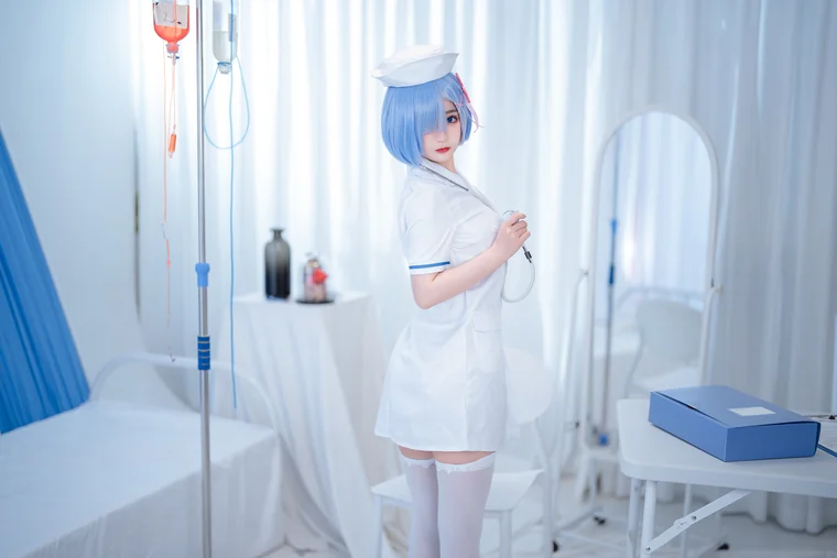 [Coser] Chinese 桜井宁宁 - 雷姆护士 preview 17