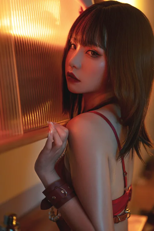 [Coser] Chinese 爆机少女喵小吉 - 小吉的微醺时刻 preview 21