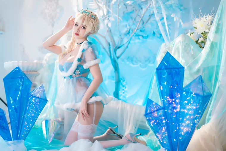 [Coser] Chinese 雯妹不讲道理新图 - 冰雪 preview 7