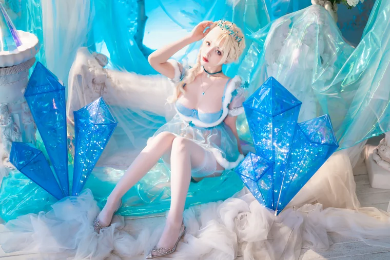 [Coser] Chinese 雯妹不讲道理新图 - 冰雪 preview 12