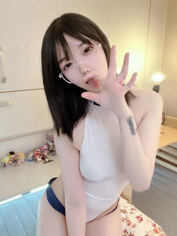 [Coser] Chinese 莉犬酱 - 调教体操服 preview 16
