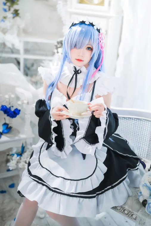 [Coser] Chinese 桜桃喵 - 长发蕾姆B preview 7