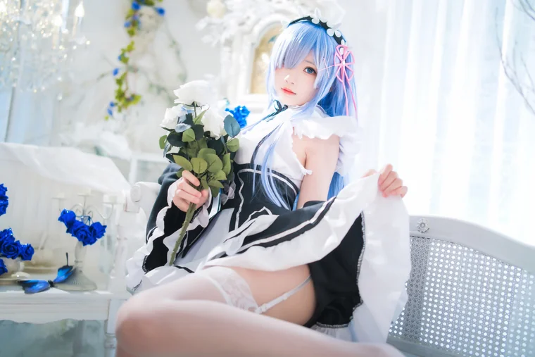 [Coser] Chinese 桜桃喵 - 长发蕾姆B preview 16