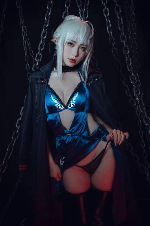 [Coser] Chinese 爆机少女喵小吉 - Fate stay night 黑呆 preview 6
