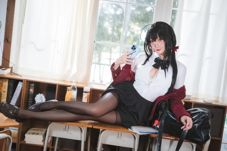 [Coser] Chinese 瓜希酱 - 大凤JK preview 11