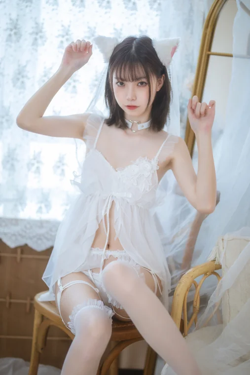 [Coser] Chinese 许岚LAN - 猫娘白裙 preview 20