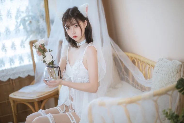 [Coser] Chinese 许岚LAN - 猫娘白裙 preview 24