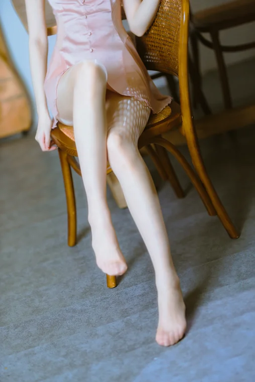 [Coser] Chinese 许岚LAN - 半透粉纱 preview 2