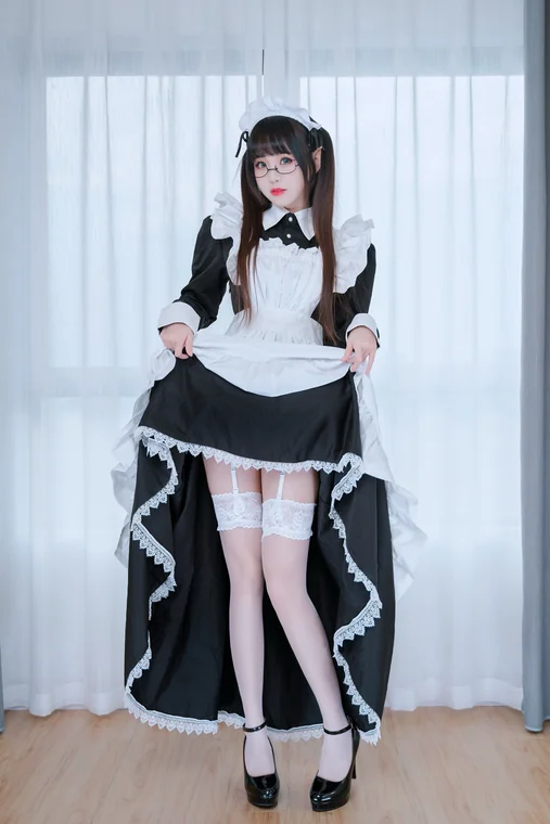 [Coser] Chinese miko酱 - 女仆 preview 14