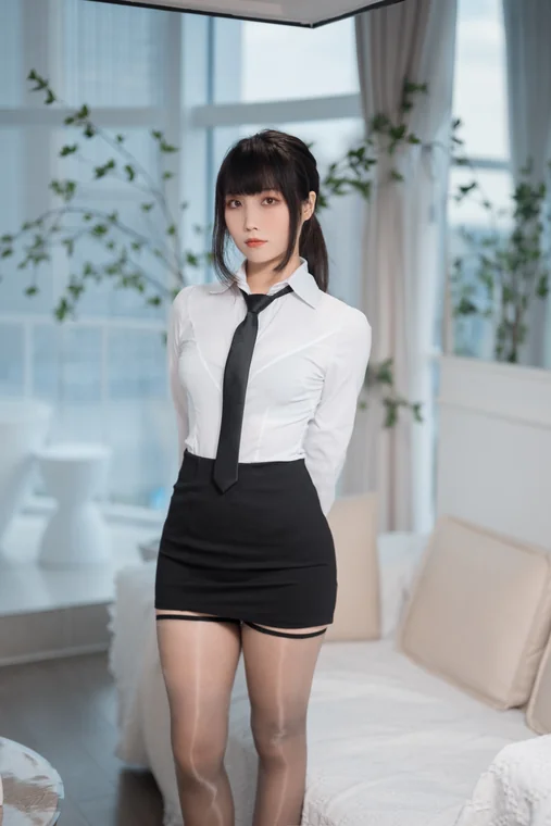 [Coser] Chinese 汪知子 - OL preview 1