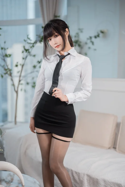 [Coser] Chinese 汪知子 - OL preview 5