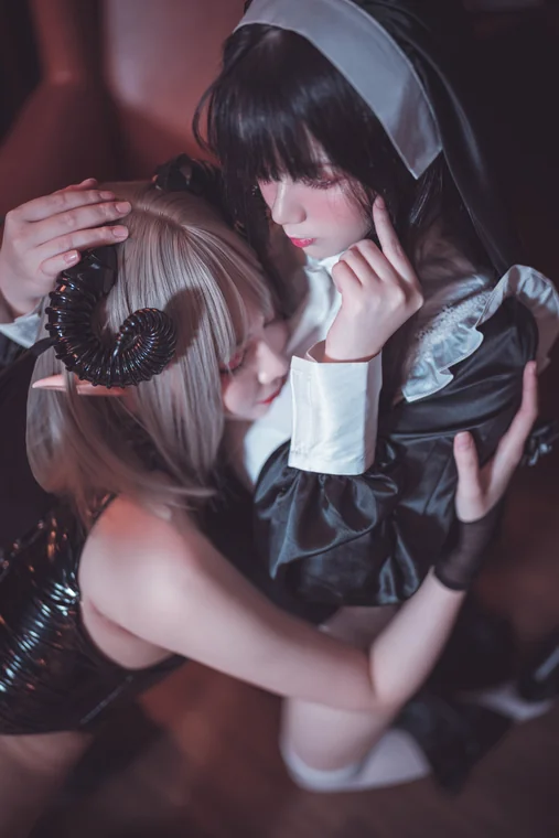 [Coser] Chinese 落落Raku - 林檎 preview 23