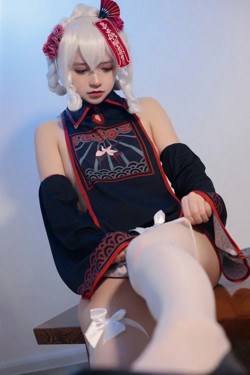 [Coser] Chinese 疯猫ss - 小僵尸 preview 16