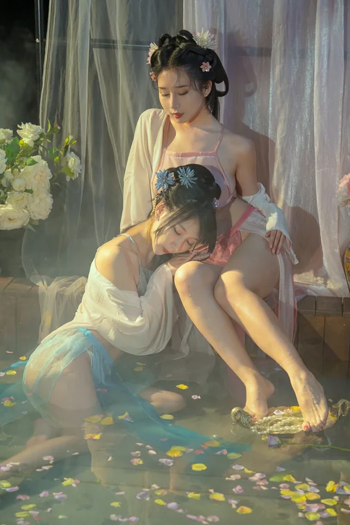 [Coser] Chinese 云溪溪 x 奶桃 - 水池 preview 9