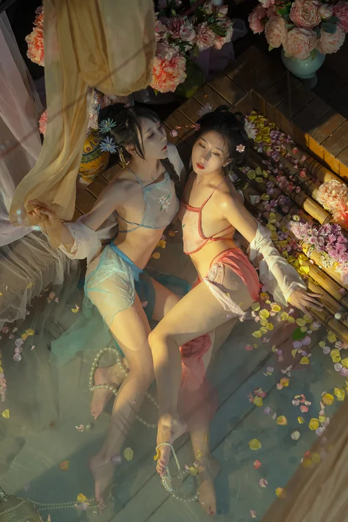 [Coser] Chinese 云溪溪 x 奶桃 - 水池 preview 22