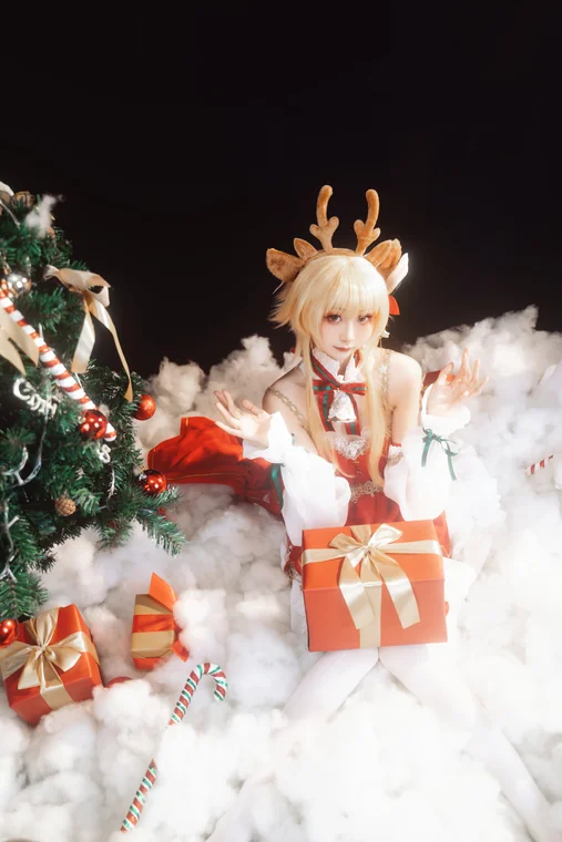 [Coser] Chinese 爆机少女喵小吉 x 金鱼kinngyo - 圣诞特辑 preview 3