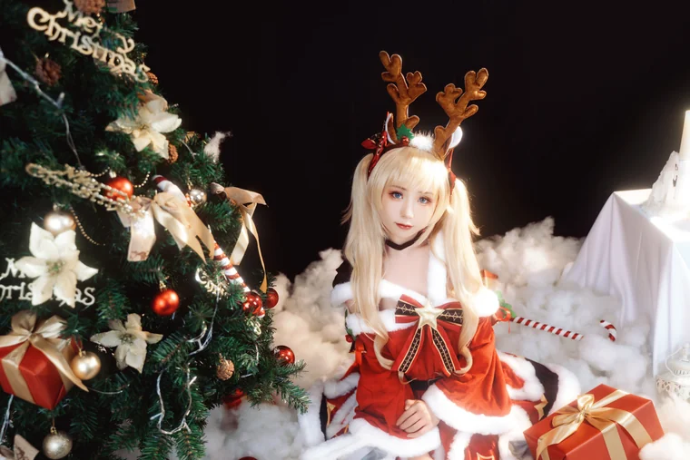 [Coser] Chinese 爆机少女喵小吉 x 金鱼kinngyo - 圣诞特辑 preview 10