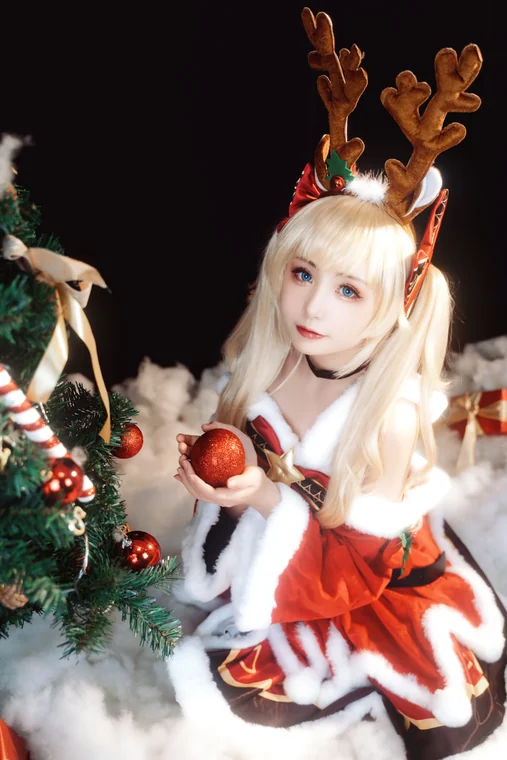 [Coser] Chinese 爆机少女喵小吉 x 金鱼kinngyo - 圣诞特辑 preview 12