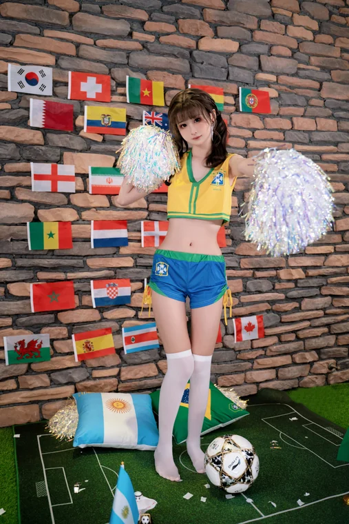 [Coser] Chinese 爆机少女喵小吉 x 金鱼kinngyo - 足球宝贝 preview 7