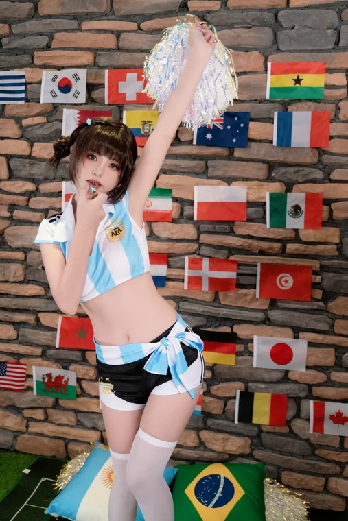 [Coser] Chinese 爆机少女喵小吉 x 金鱼kinngyo - 足球宝贝 preview 10