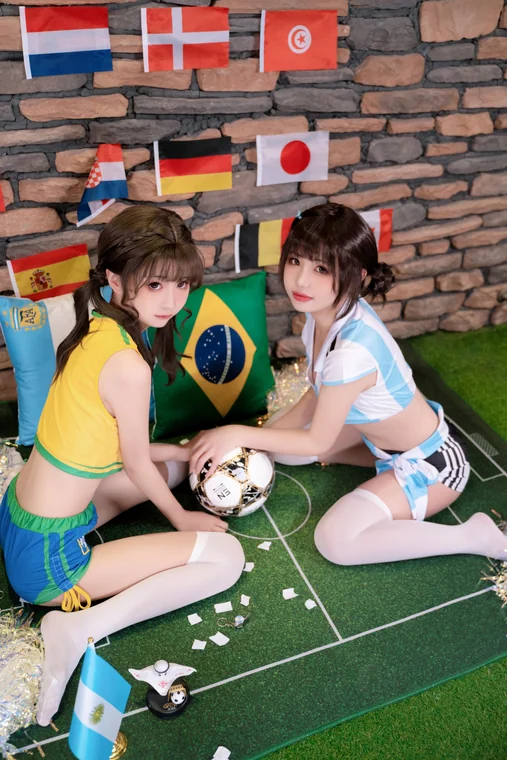 [Coser] Chinese 爆机少女喵小吉 x 金鱼kinngyo - 足球宝贝 preview 18