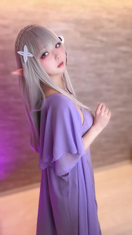 [Coser] chuchu - #012 リゼ エミ◯ア 夜はこれからよ preview 23