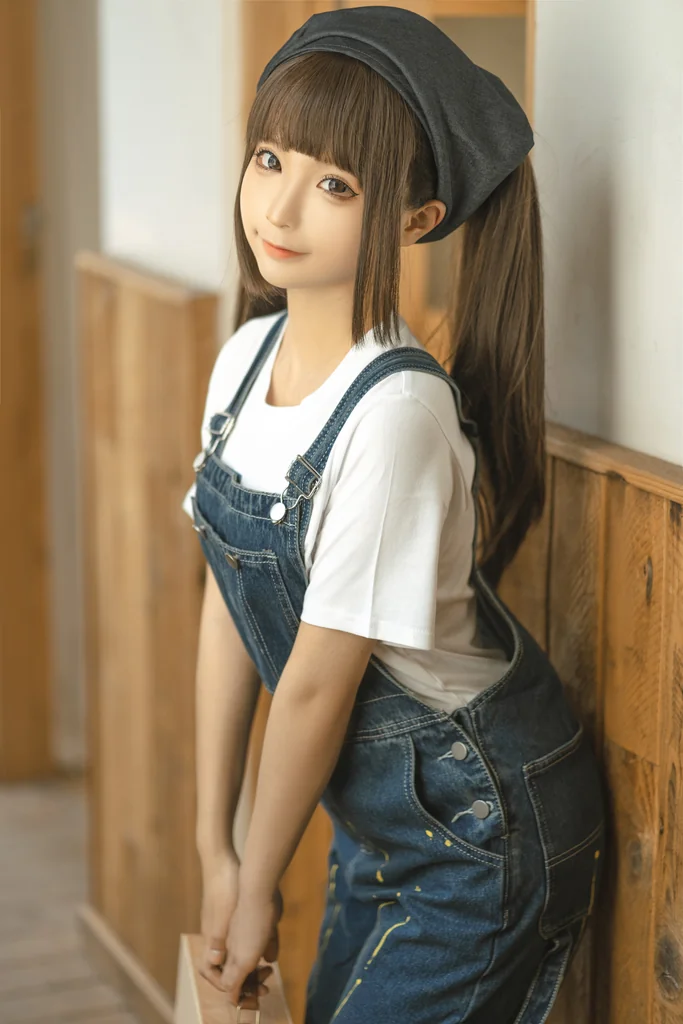 [Coser] 蠢沫沫 (chunmomo) - 小画家 (Small Painter) preview 17