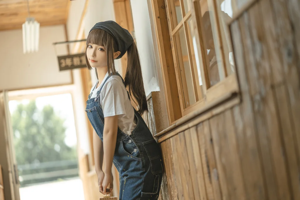[Coser] 蠢沫沫 (chunmomo) - 小画家 (Small Painter) preview 23