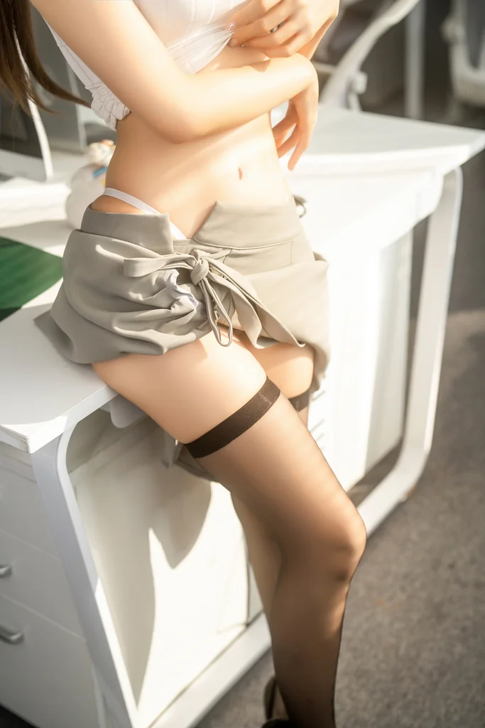 [Coser] 蠢沫沫 (chunmomo) - 四月T3订阅《工作时间》 preview 13