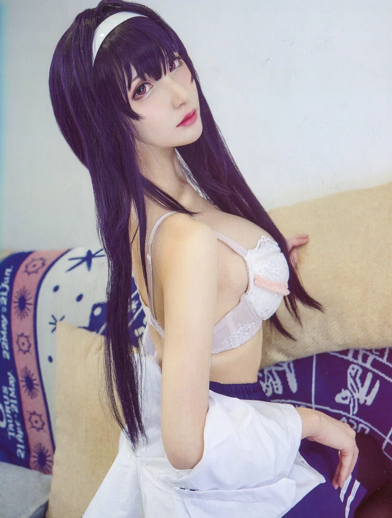 [Coser] 在下萝莉控ii 魔王学姐 preview 15