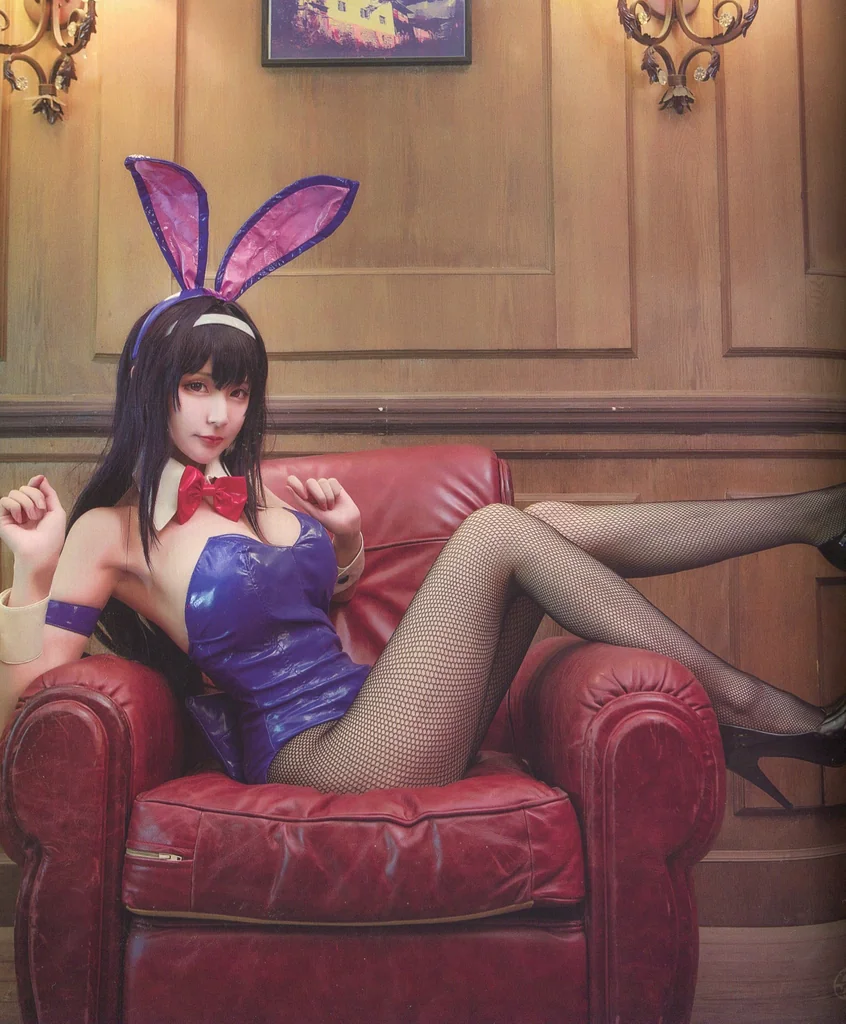 [Coser] 在下萝莉控ii 魔王学姐 preview 32