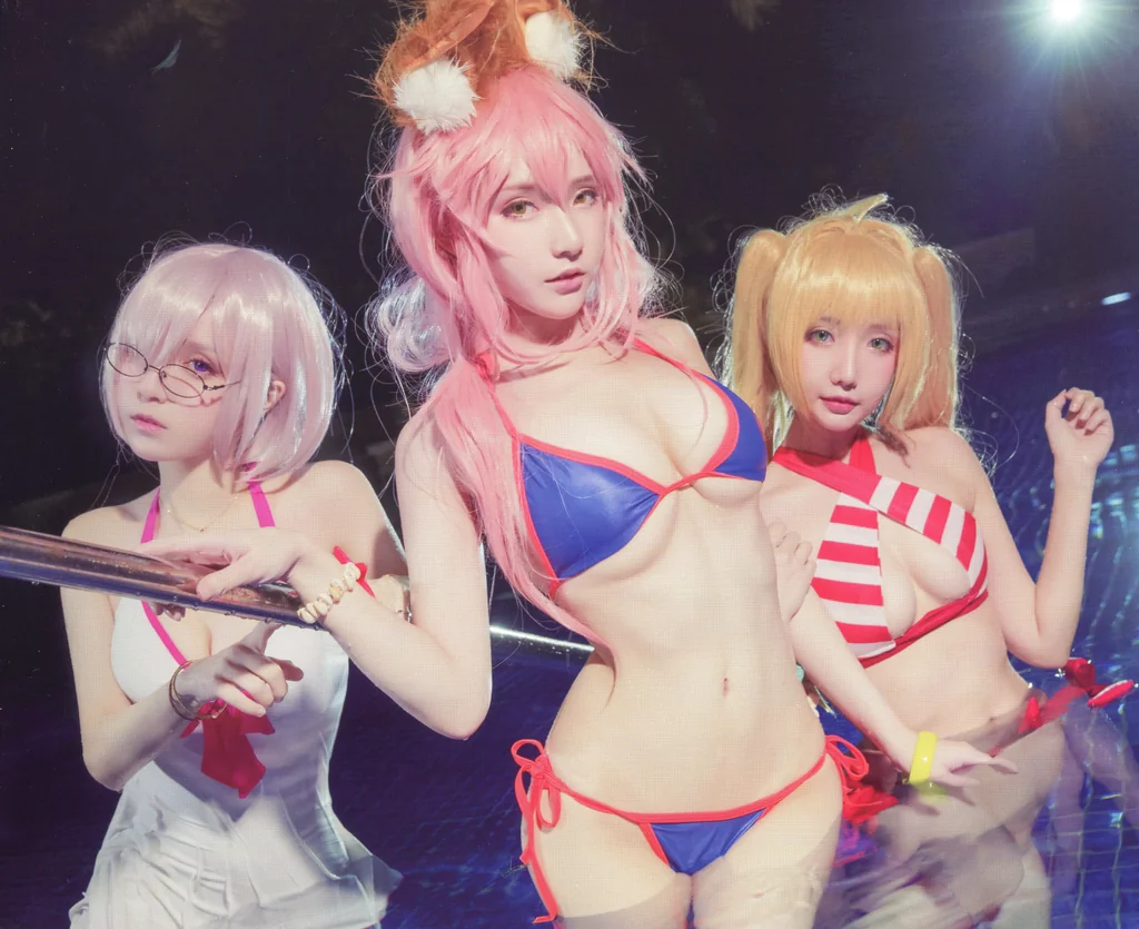 [Coser] 在下萝莉控ii 魔王x小艾x牧歌 preview 24