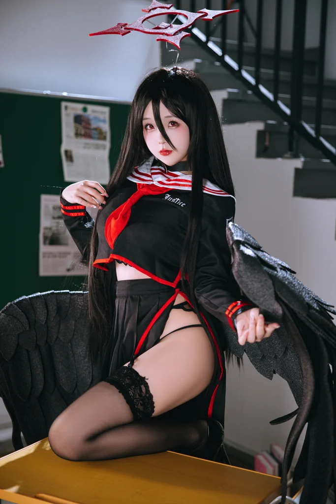 [Coser] 日奈娇 - 莲见JK preview 12