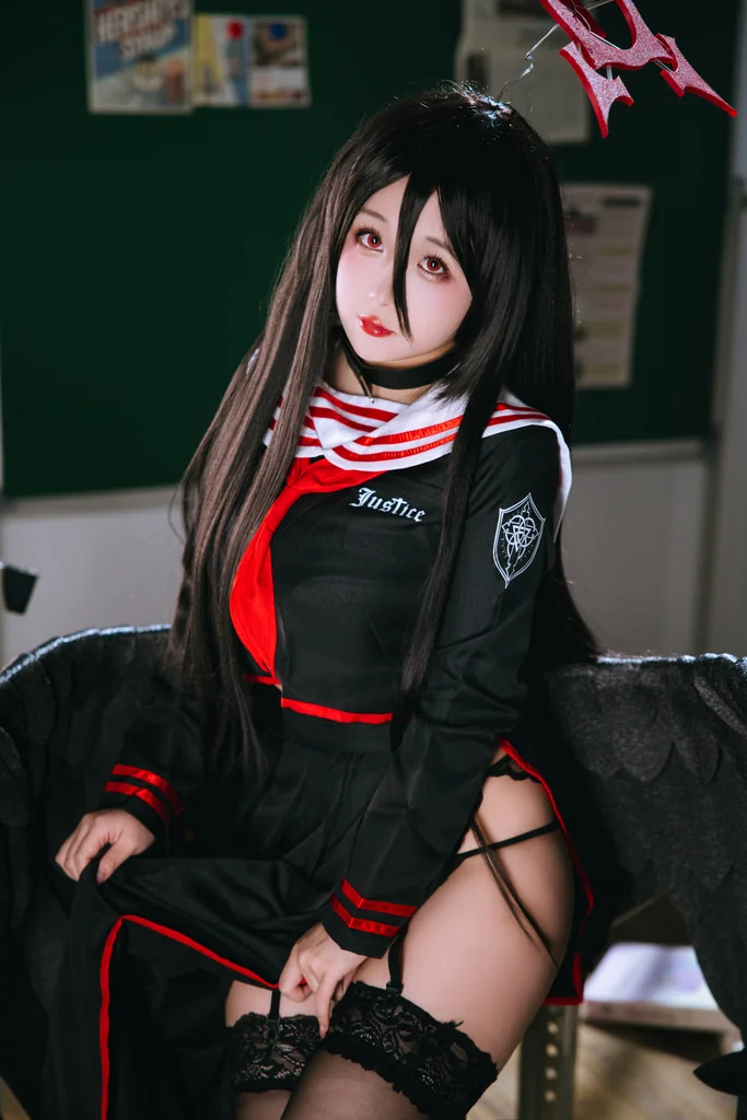 [Coser] 日奈娇 - 莲见JK preview 18