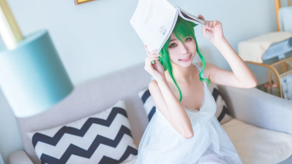 [Coser] Momoko葵葵 法露忒 preview 18