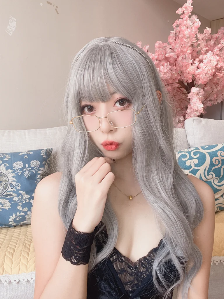 [Coser] Money冷冷 - 吊带高叉 preview 18