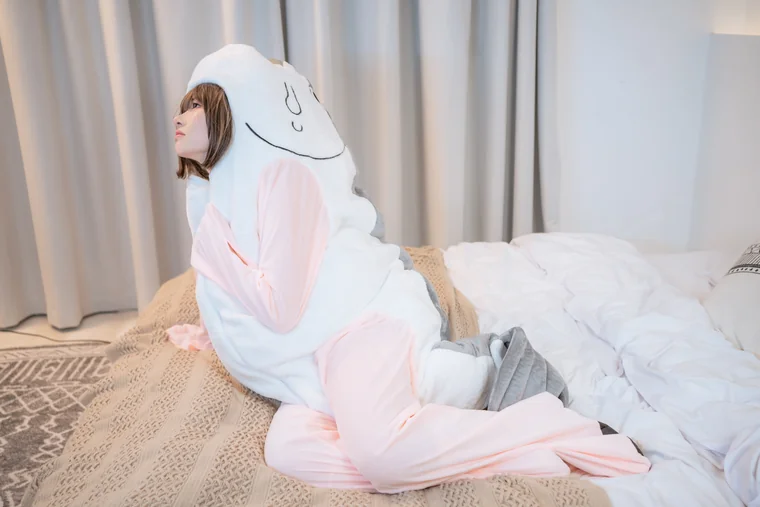 [Coser] 喵小吉 (Nekokoyoshi) - Naked fish suit preview 6
