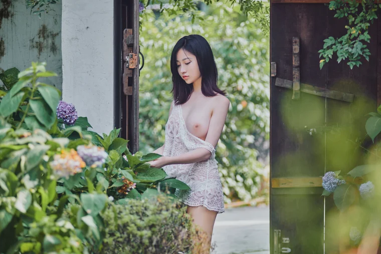[Coser] 年年Nnian - 夏日精灵 preview 2