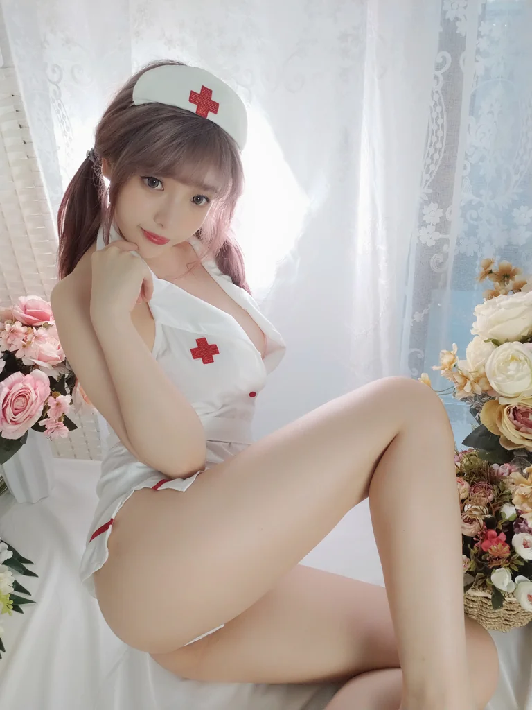 [Coser] 雯妹不讲道理 No.040 八月套餐 preview 17