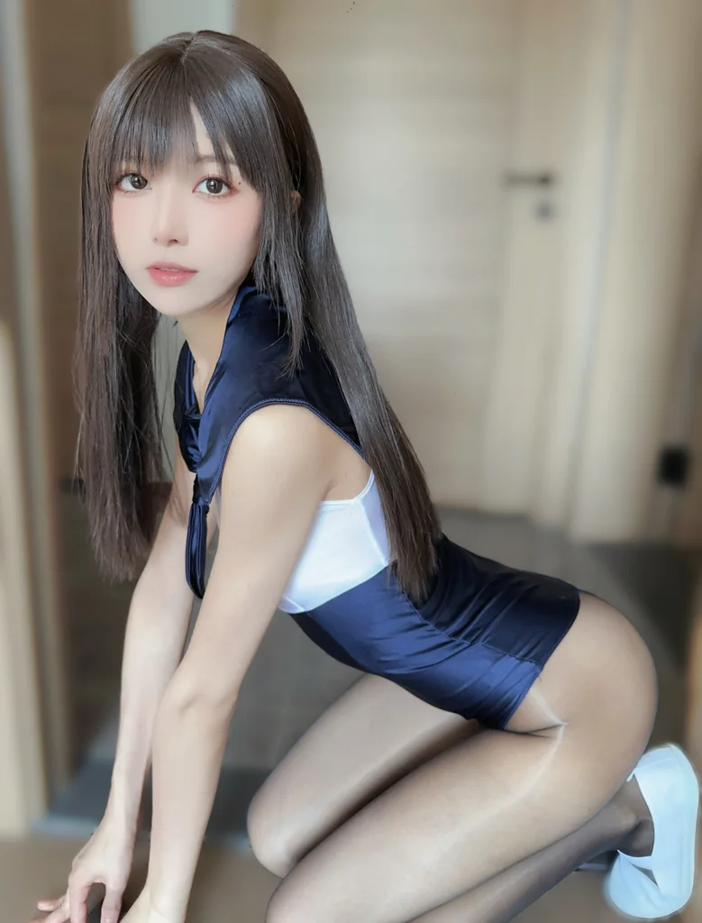 [Coser] 布丁大法 (Pudding Dafa) - 无内黑丝蜜臀美腿 preview 24