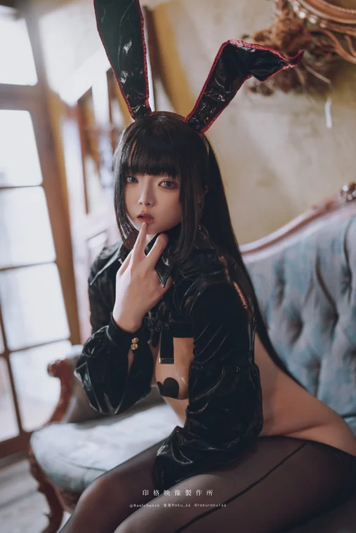 [Coser] 落落Raku - 黑丝逆兔女郎 preview 1