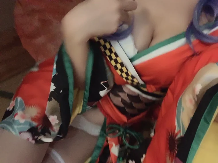 [Coser] rioko凉凉子 圣路易斯雪下之饮 video 22