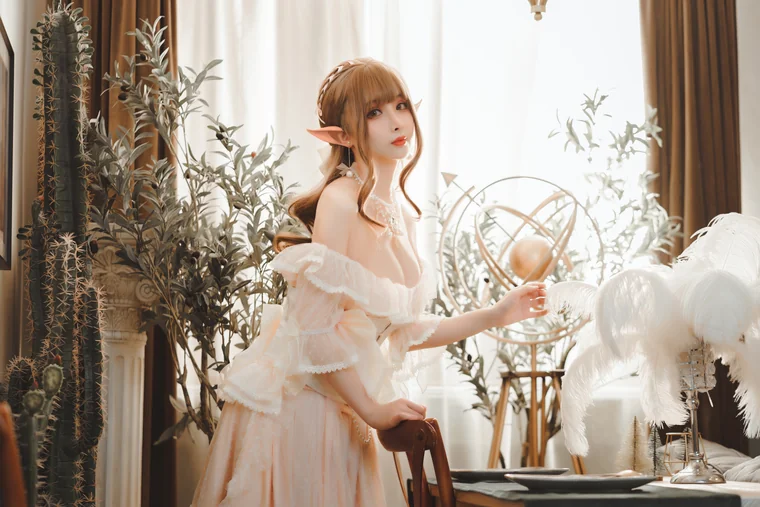 [Coser] rioko凉凉子 Vol.043 精灵姐姐 preview 21