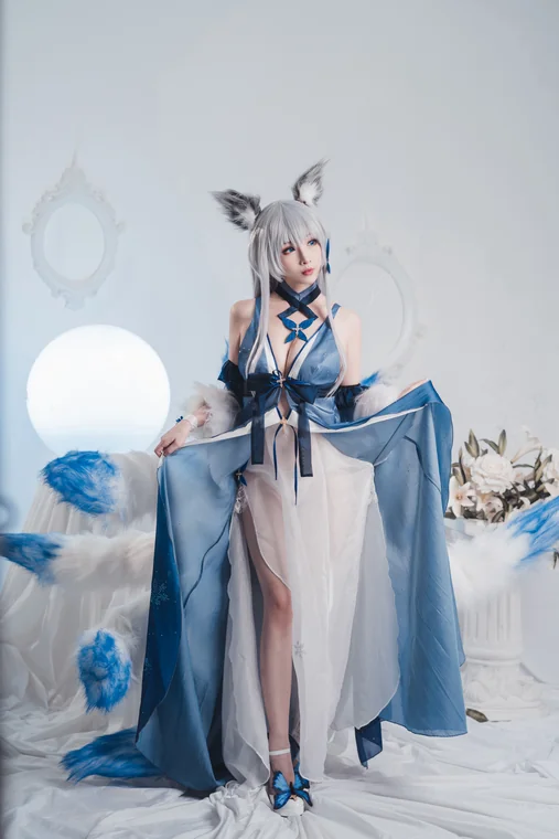 [Coser] rioko凉凉子 Vol.052 信浓礼服 preview 2