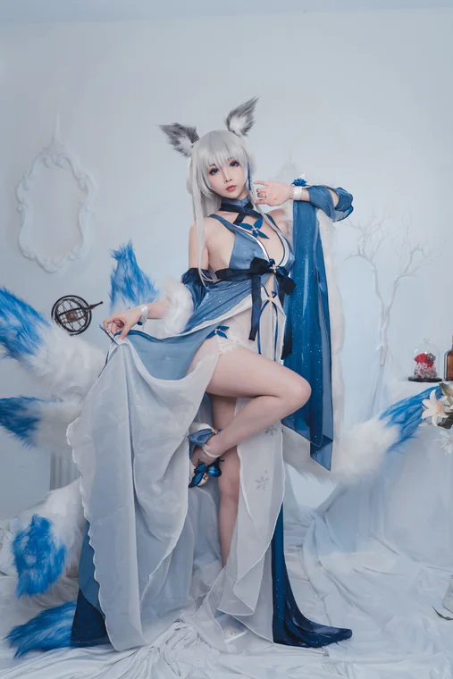 [Coser] rioko凉凉子 Vol.052 信浓礼服 preview 6