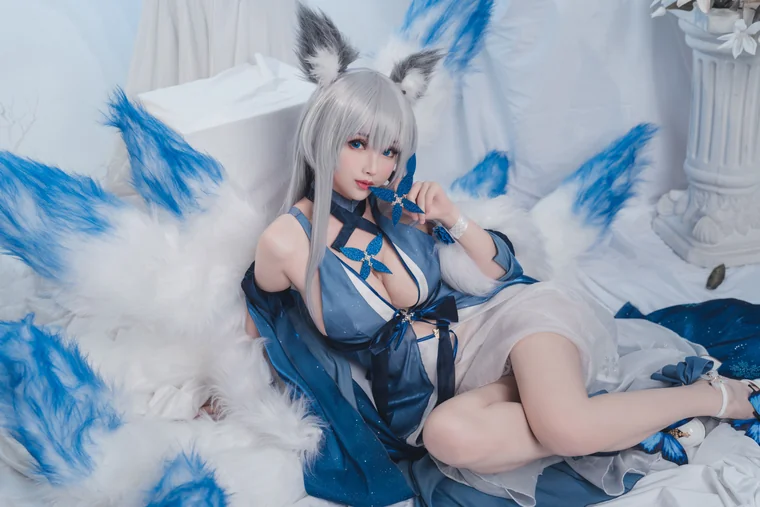 [Coser] rioko凉凉子 Vol.052 信浓礼服 preview 9