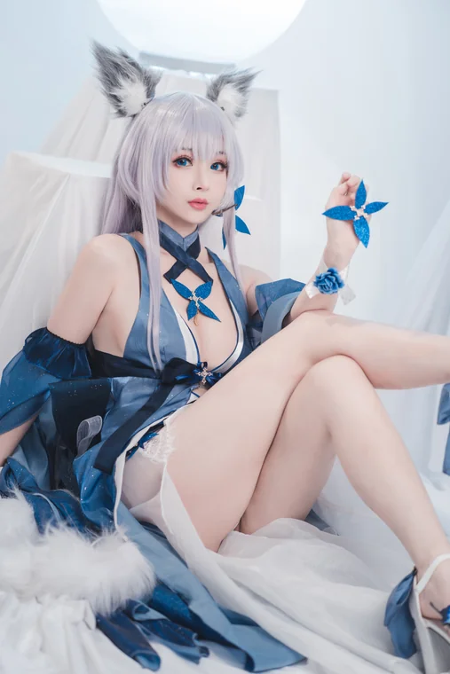 [Coser] rioko凉凉子 Vol.052 信浓礼服 preview 14
