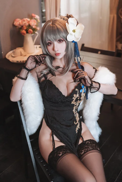 [Coser] rioko凉凉子 Vol.066 瑰丽的执勤人 preview 7