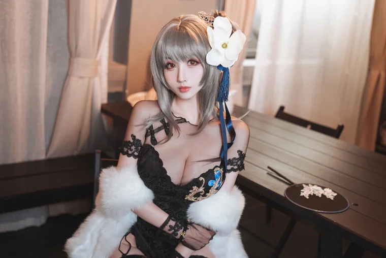 [Coser] rioko凉凉子 Vol.066 瑰丽的执勤人 preview 8